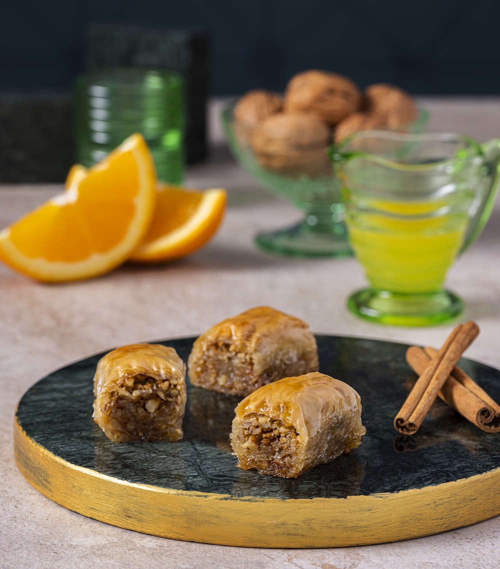 Karaköy Güllüoğlu’ndan Kış Baklavası | HORECA TREND