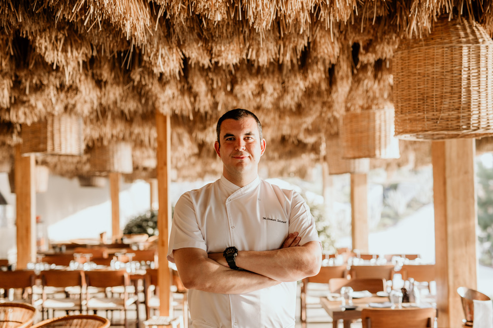 OD Urla şefi Osman Sezener'in mekandaki fotorğafı.