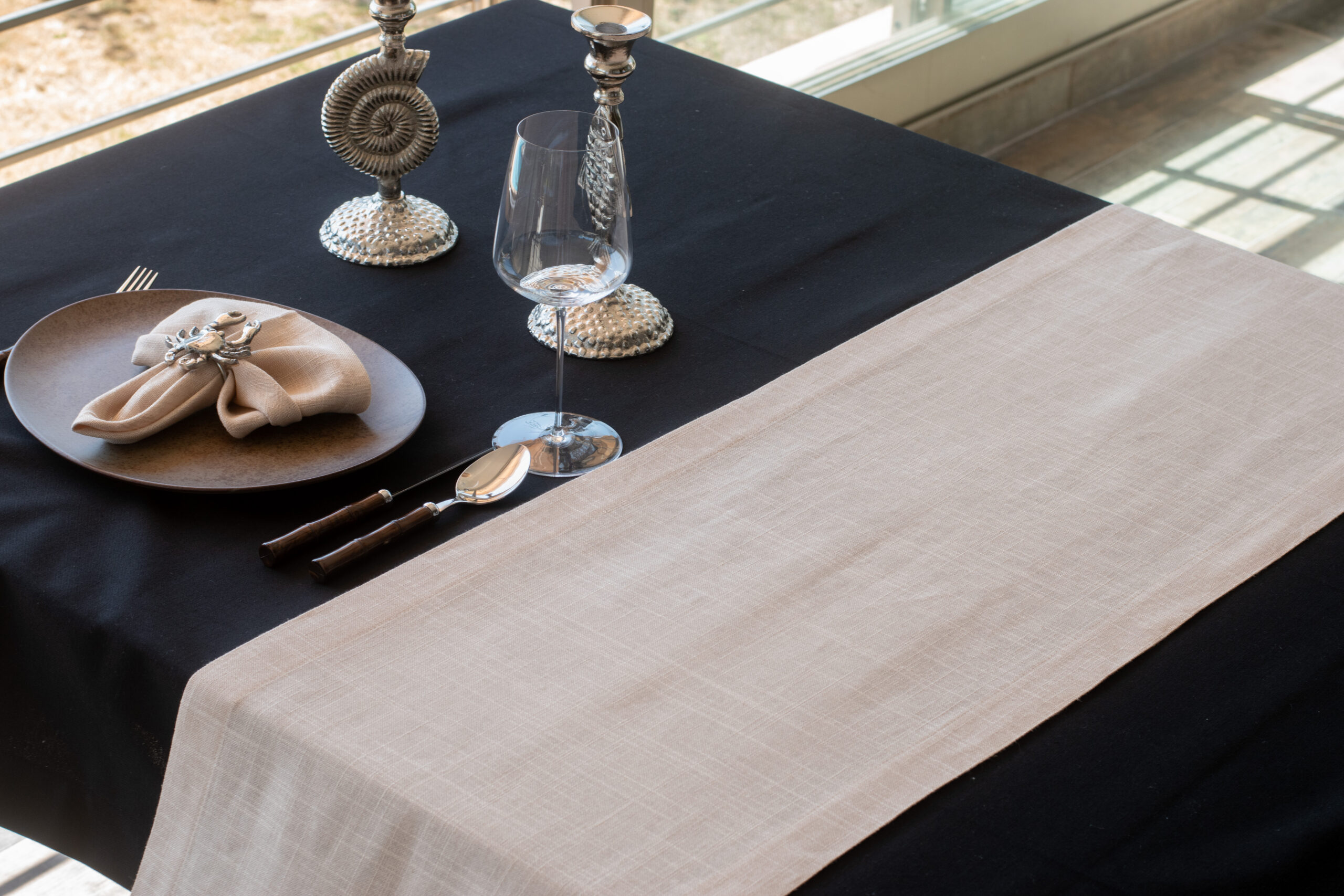 On the Table: El Emeği ve Özgün Kumaşlarla Yeni Bir Masa Tekstili Deneyimi | HORECA TREND