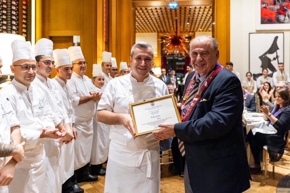 Restaurant by Divan hosted members of the Association of Rôtisseurs | horeca trend | horeca trend Restaurant by Divan Hosted Members of the Chaine des Rôtisseurs Association | HORECA TREND